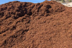 Red Shredded Mulch