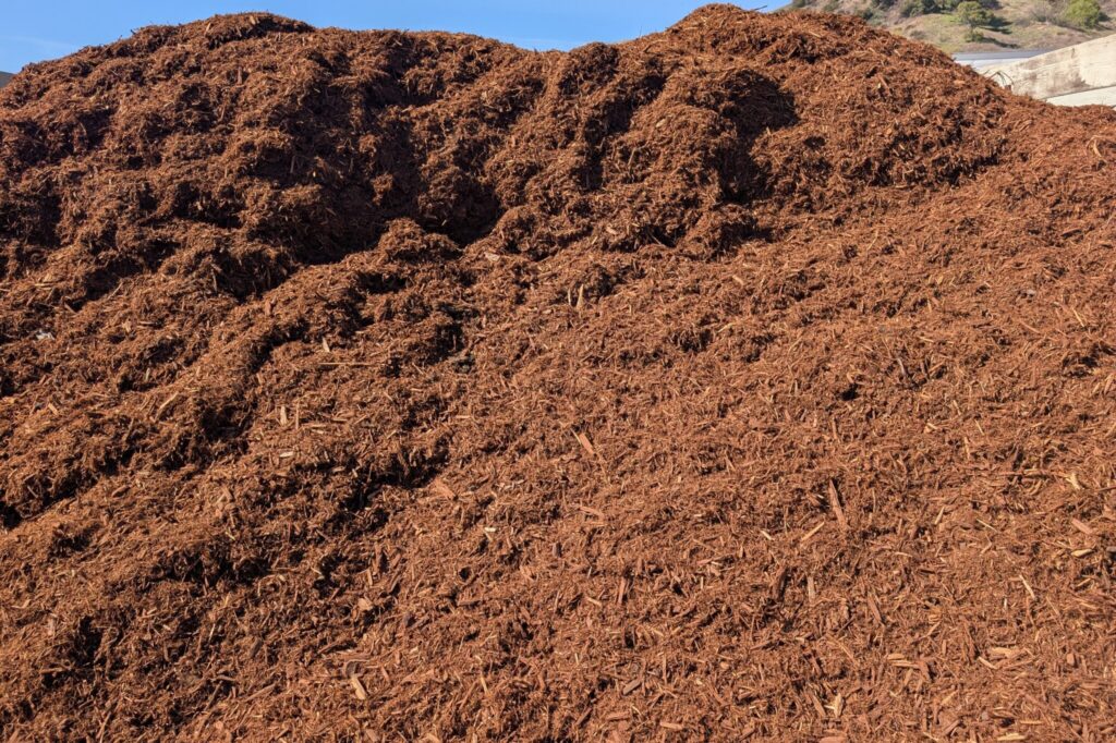 Red Shredded Mulch